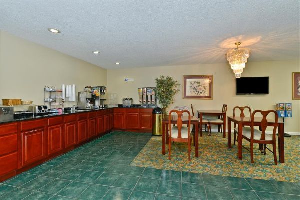 Americas Best Value Inn (Hazlehurst)